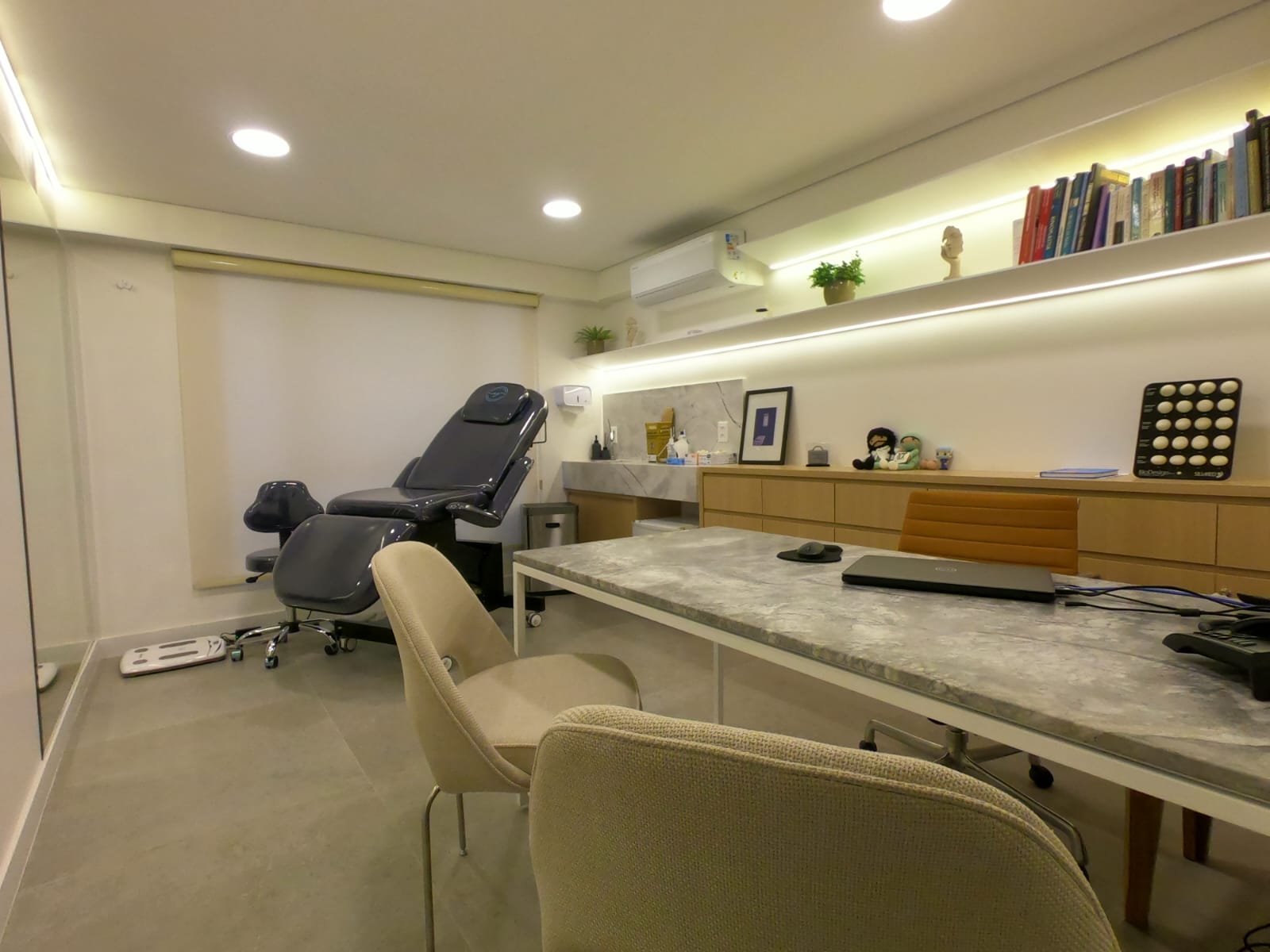 8c965d03-bee5-4f48-a835-5c64dc17c3a5