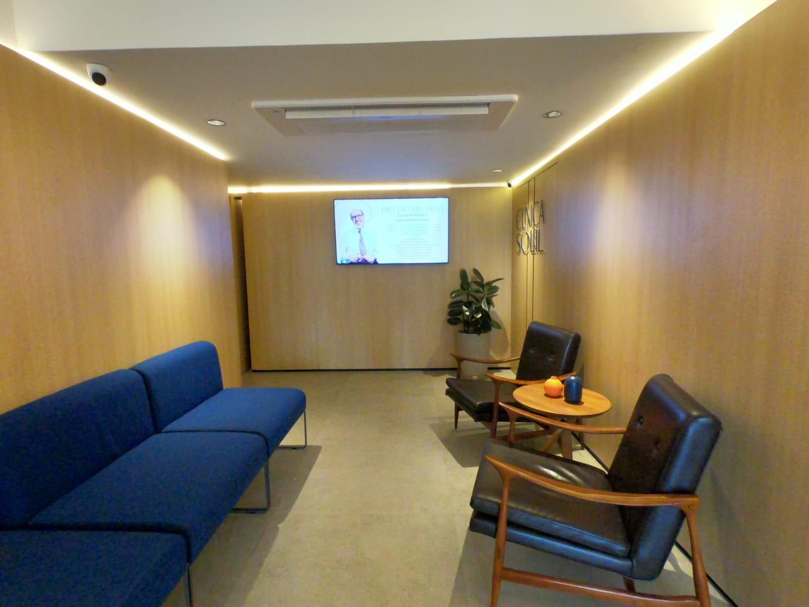 eafd2ab8-b14e-40b7-81e3-e37e557a5197